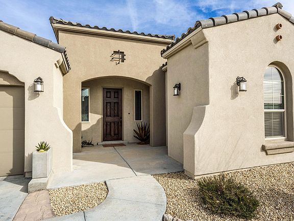 4th image of 6868 Electra Ave