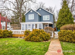 5441 Lakewood Dr, Coloma, MI 49038