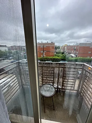 Rented by FRESH SPACES NYC | media 5