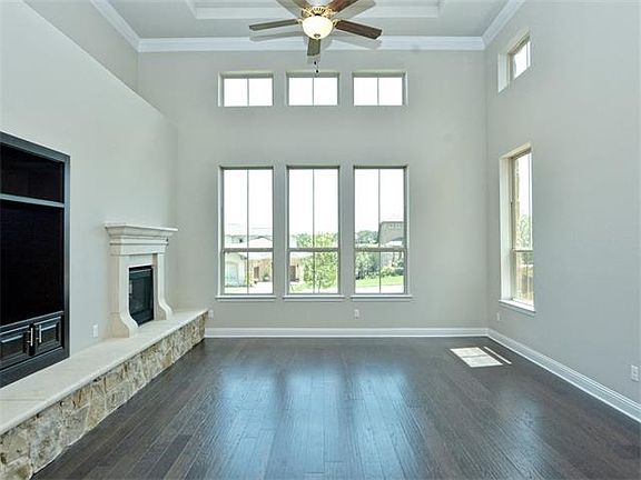 5th image of 304 Enchanted Hilltop Way