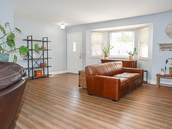 2nd image of 216 Maple Street