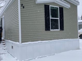 3101 River Rd #1A0, Sodus, MI 49126