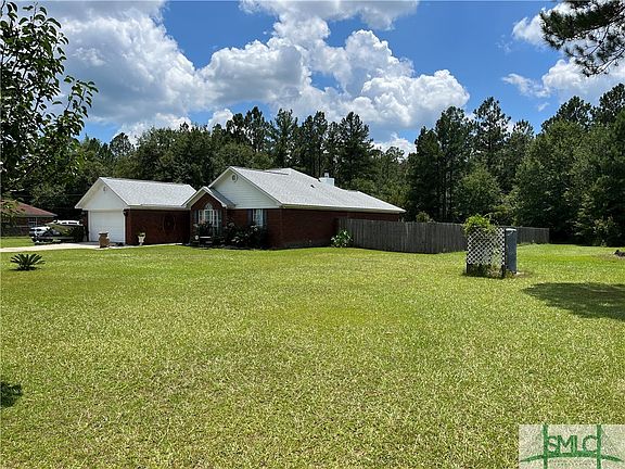 3rd image of 161 Davenport Drive NE