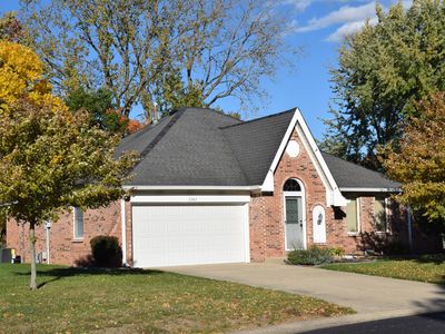 1247 Holiday Ln E, Brownsburg, IN, 46112