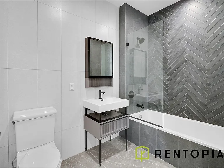 411 Meeker Ave #302H — Photo 12