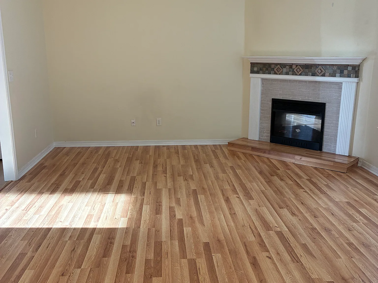 3 bed, 1713 sqft, $1,950 — Photo 3