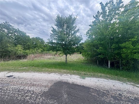 2nd image of 1708 James Craft Rd