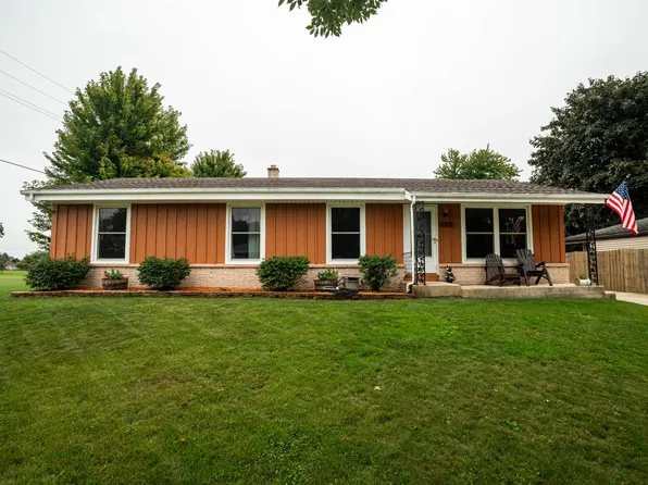 1614 N Lakeview AVENUE, Port Washington, WI 53074
