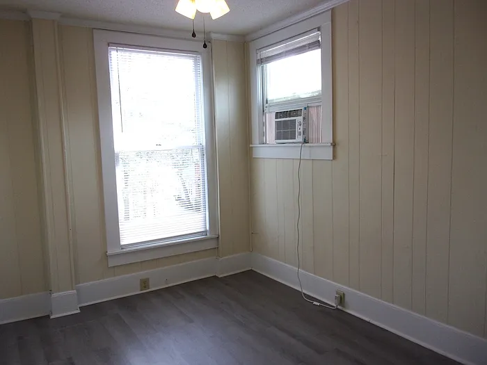 401 Charlotte Ave #D — Photo 6