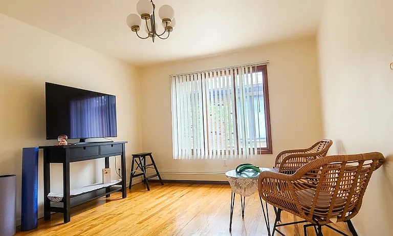 261 Highland Ave #2 — Photo 3