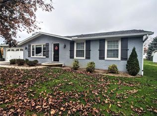 919 Richards Dr, Louisville, OH