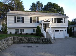 64 Bank St, New Canaan, CT 06840