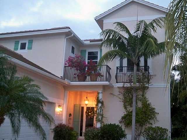 1st image of 1049 Riverwind Cir