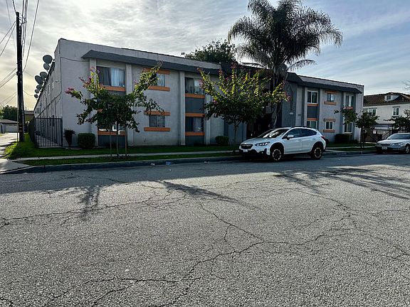 3rd image of 3914 Penn Mar Ave #16M