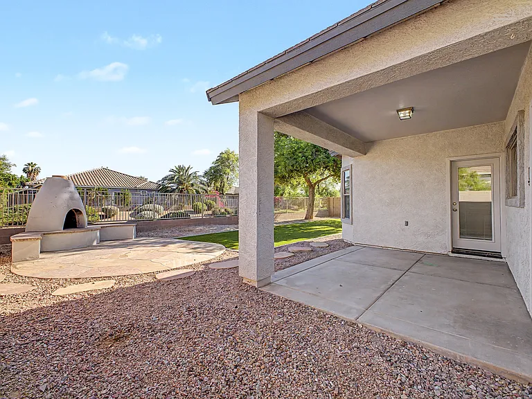 3533 E Joseph Way — Photo 44