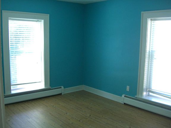 rear bedroom