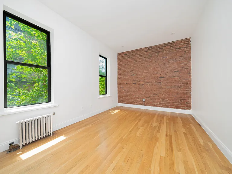530 W 157th St #4E — Photo 4