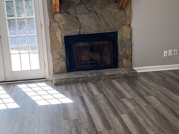 5th image of 6358 Baker Ct APT A