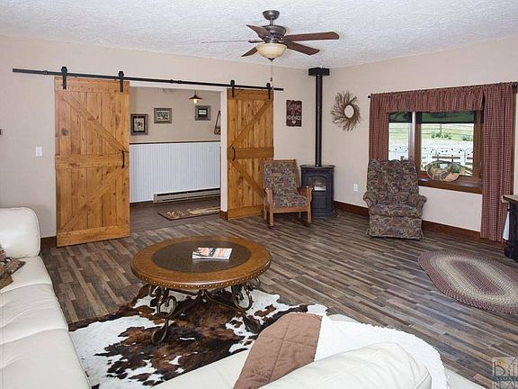 3rd image of 5555 Forest Hills Dr