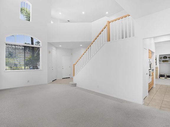 5th image of 1277 Ocean Breeze St