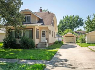 306 E College St, Algona, IA 50511