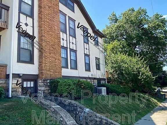 2nd image of 5300 Charlotte St