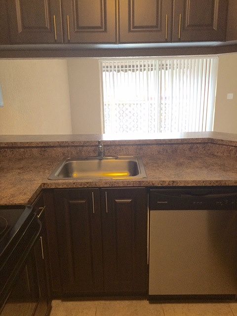 2nd image of 5560 Arbor Club Way APT 5