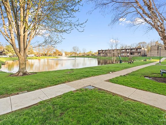 3rd image of 1209 Kenneth Cir