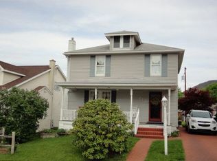 217 3rd Ave, Burnham, PA 17009