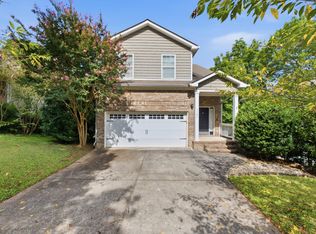 1141 Coker Cir, Chattanooga, TN 37415