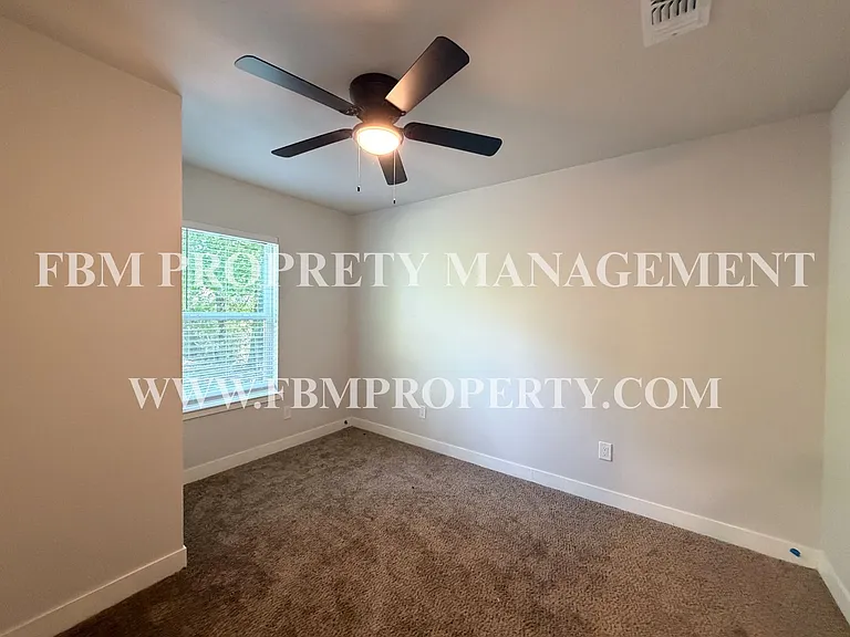 1606 Cherry Ave — Photo 16