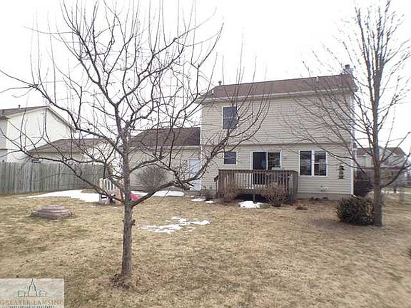 2nd image of 1615 Holbrook Dr