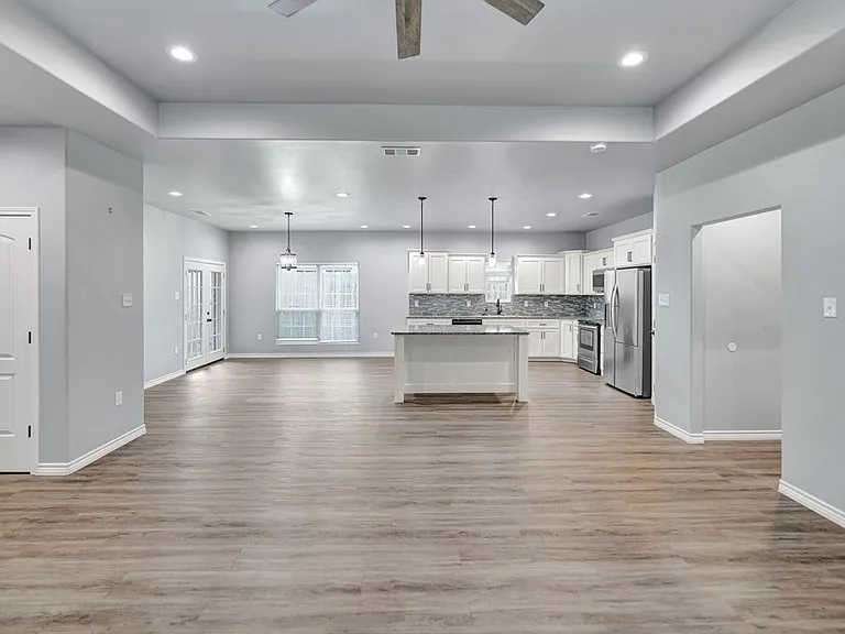3623 El Cajon Ave — Photo 8