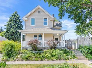 411 Greenwood Ave, Saint Paul, MN 55107