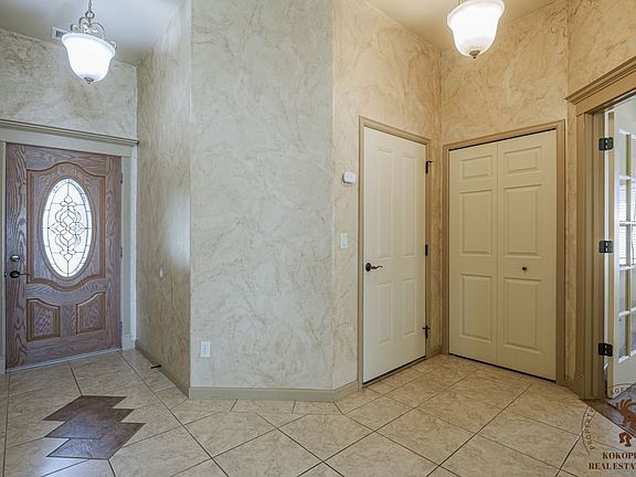 3rd image of 3090 Aberdeen Ln