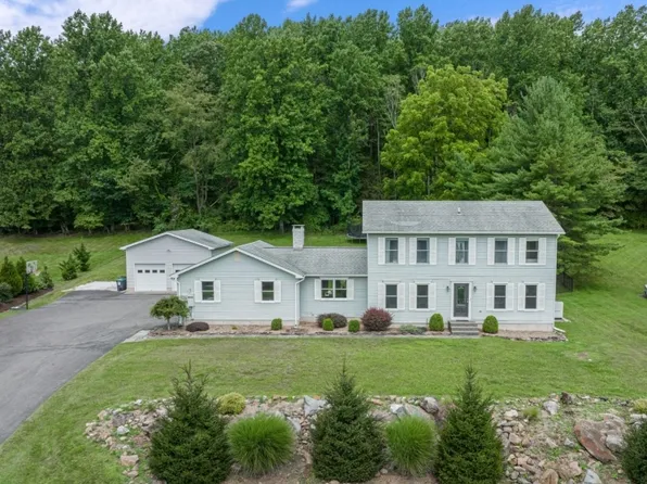 25 Edgemere Ter, Washington Twp., NJ 07882