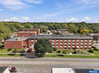 1540 N Cotner Blvd #B318, Lincoln, NE 68505
