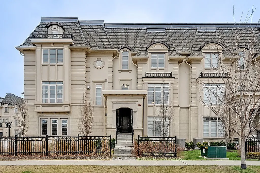4 bed, $6,995 — Photo 1
