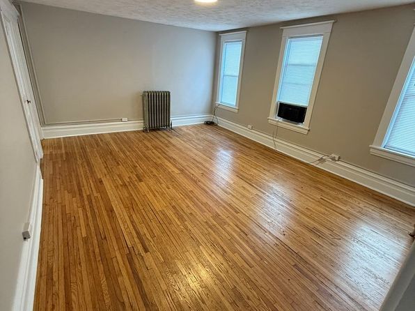 1014 Logan Ave #9