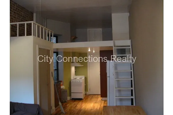 Rented by City Connections Realty | media 22