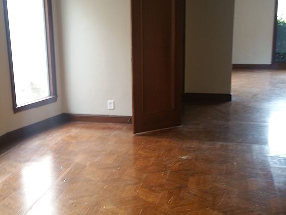 3rd image of 34 Crestlake Dr