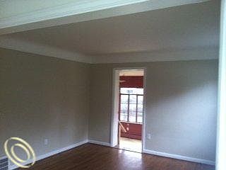 3rd image of 10051 Cavell St
