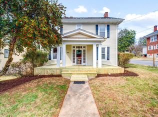 301 Warwick Ln, Lynchburg, VA 24503
