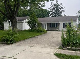 202 Fenway Dr, Lima, OH
