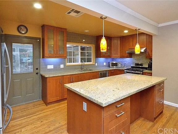 5th image of 1215 W 159th St