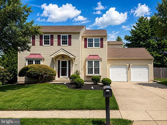 2nd image of 103 Raleigh Way