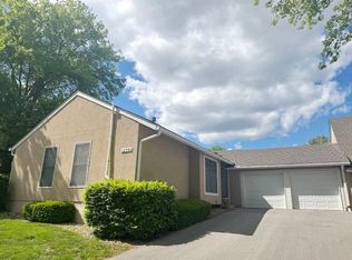 12580 W 108th Ter, Overland Park, KS 66210