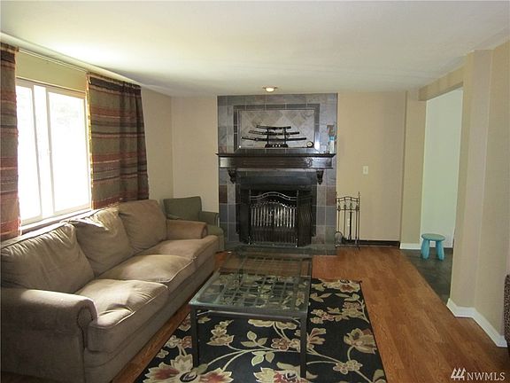 4th image of 2917 357th Ave SE