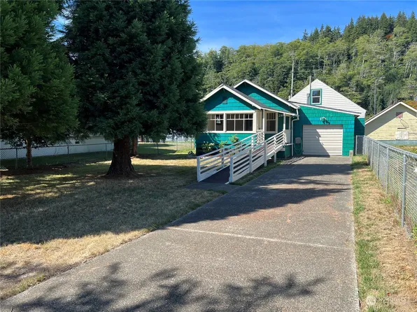 2635 Sumner Avenue, Hoquiam, WA 98550