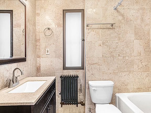5th image of 231 Lafayette St APT 1